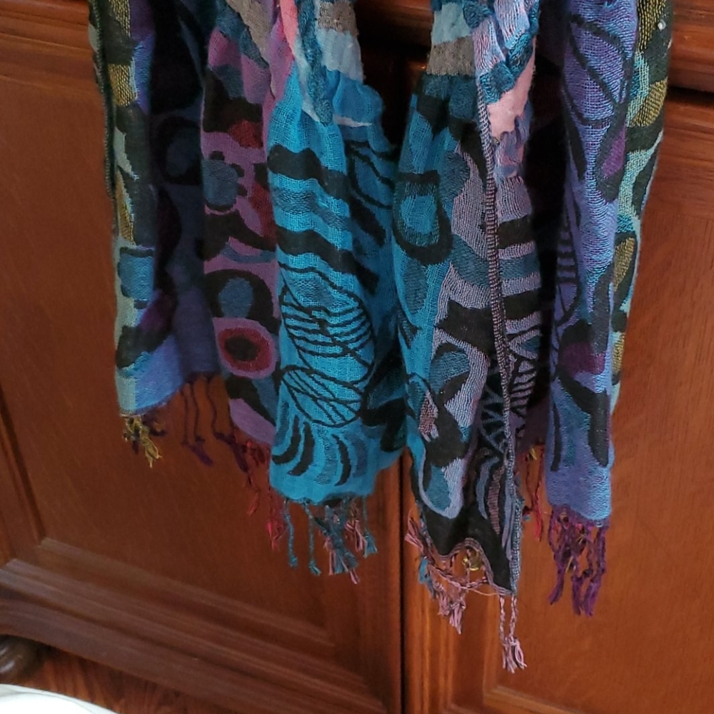 NWOT Scarf - Picture 2 of 2